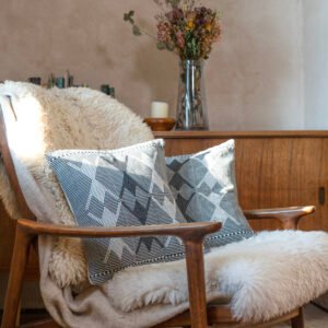 Black & White Abstract Motif Handloom Cushion Cover